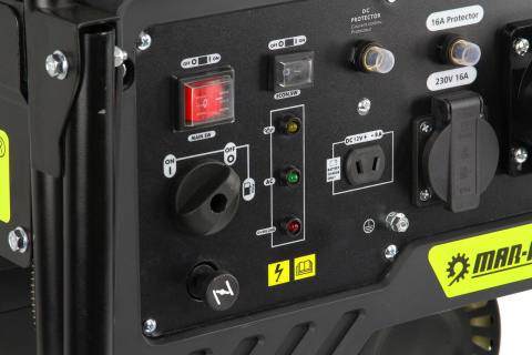 AGREGAT PRĄDOTWÓRCZY INWERTOROWY 5500W 230V AGREGAT PRĄDOTWÓRCZY INWERTOROWY 5500W 230V