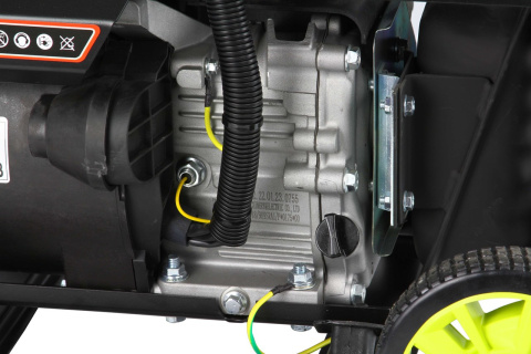 AGREGAT PRĄDOTWÓRCZY INWERTOROWY 5500W 230V AGREGAT PRĄDOTWÓRCZY INWERTOROWY 5500W 230V